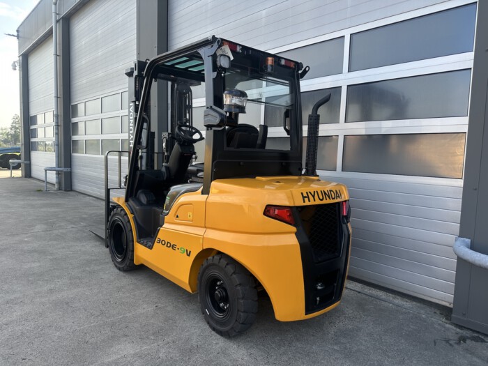 Hyundai 30DE-9V - Stage V diesel - 4.7 m - Afbeelding 3