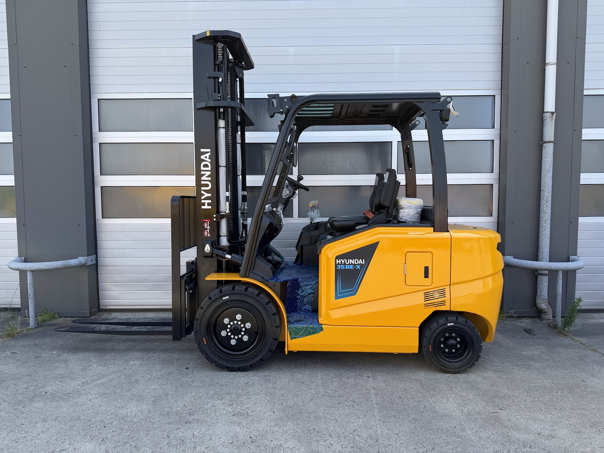 Hyundai 35BE-X - 80 volt elektrisch - 6m