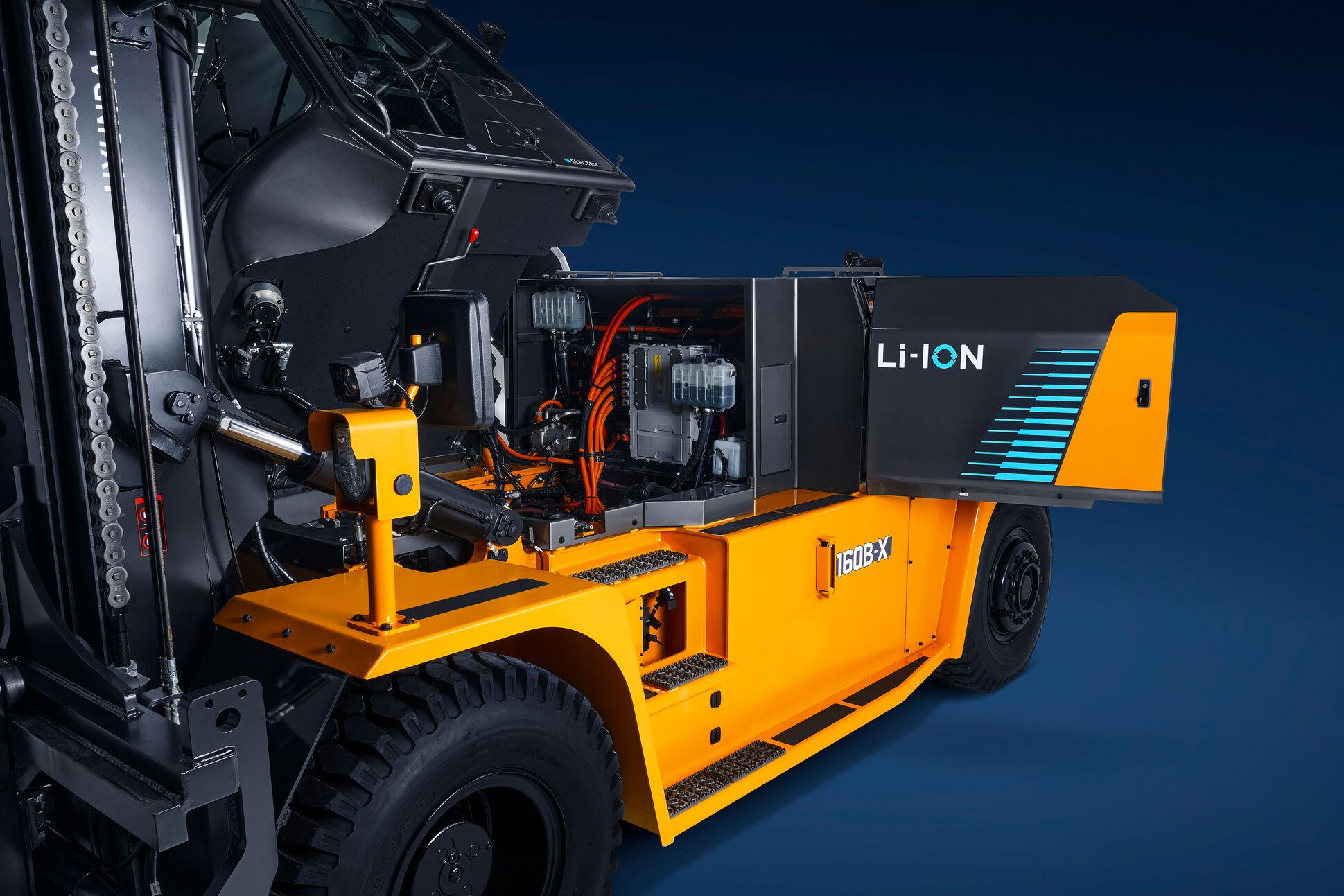 Hyundai 160/180 B-X - Li-Ion – Lastcentrum van 600mm - Afbeelding 4